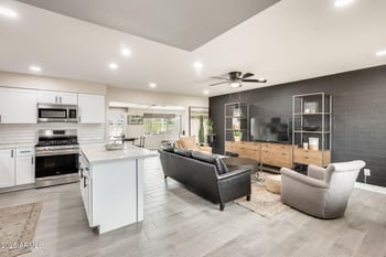 10801 El Dorado Dr, Sun City, AZ 85351