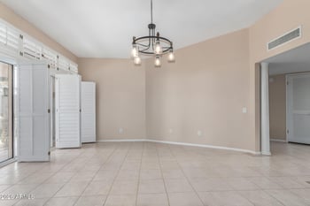 10802 Thunderbird Blvd, Sun City, AZ 85351