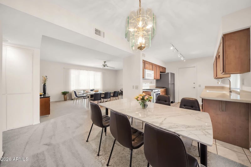 10802 Hutton Dr, Sun City, AZ 85351