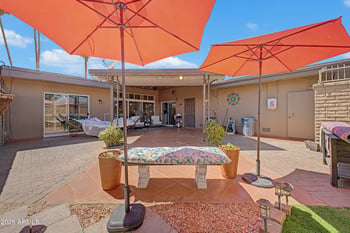 10802 Thunderbird Blvd, Sun City, AZ 85351