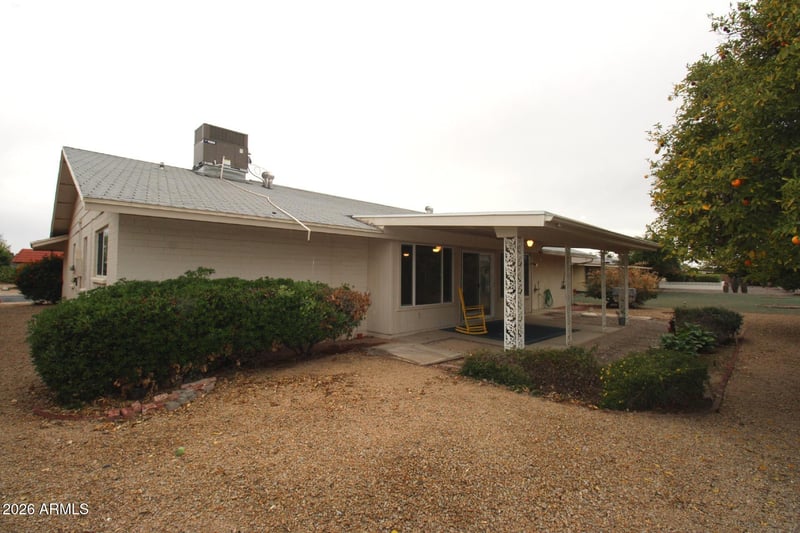 10802 W White Mountain Rd, Sun City, AZ 85351