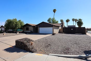 10803 55th Ave, Glendale, AZ 85304