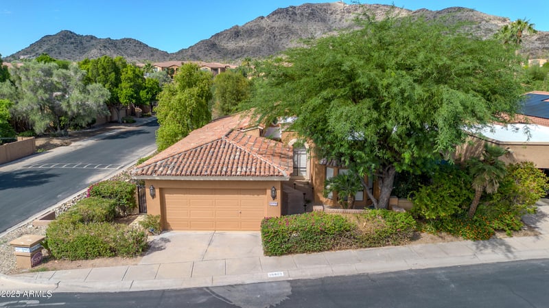 10806 11th St, Phoenix, AZ 85020