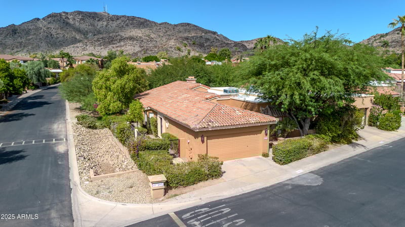 10806 11th St, Phoenix, AZ 85020