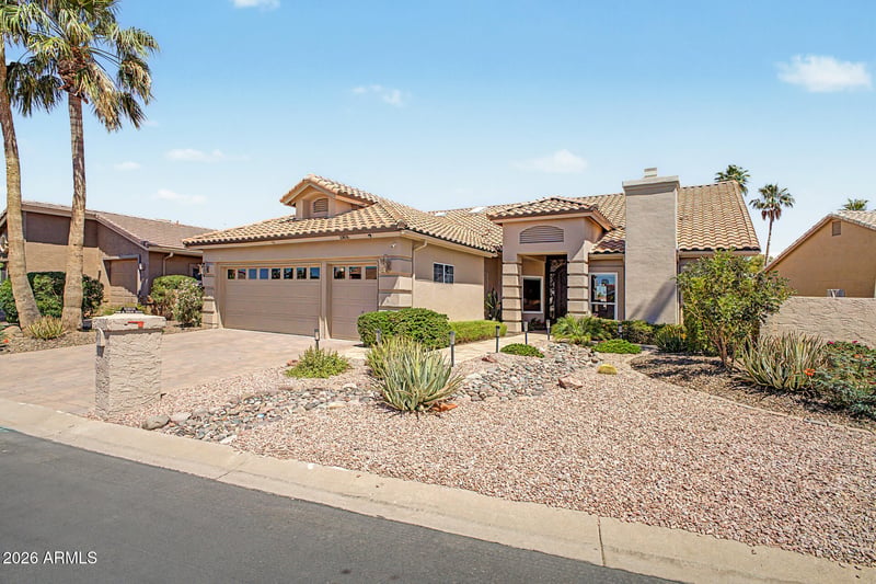 10806 Navajo Dr, Sun Lakes, AZ 85248