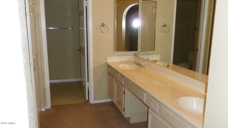 10806 E Yucca St, Scottsdale, AZ 85259