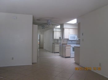 10807 W Northern Ave #102, Glendale, AZ 85307