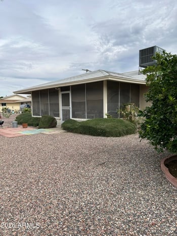 10808 El Capitan Cir, Sun City, AZ 85351