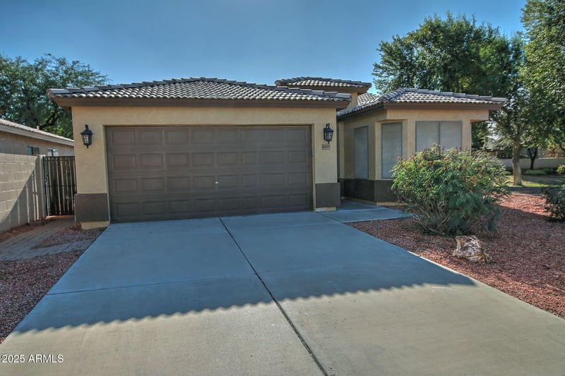 10809 Cambridge Ave, Avondale, AZ 85392