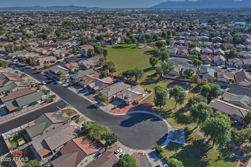 10809 Cambridge Ave, Avondale, AZ 85392