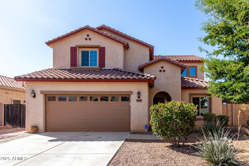 10809 Saddlehorn Rd, Peoria, AZ 85383