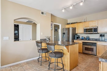 1081 1st St #16, Tempe, AZ 85281