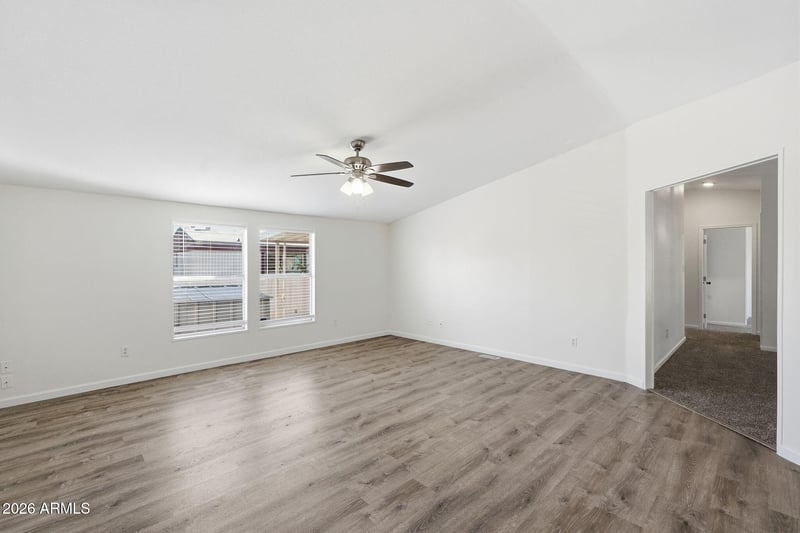 10810 91st Ave #50, Peoria, AZ 85345