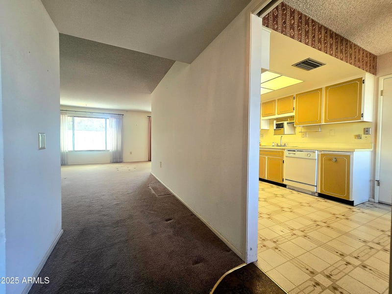 10813 Hutton Dr, Sun City, AZ 85351