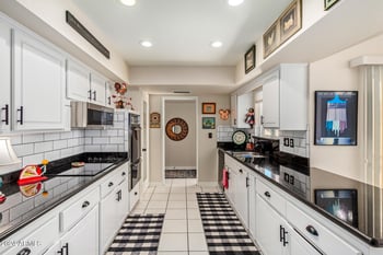 10814 Cameo Dr, Sun City, AZ 85351