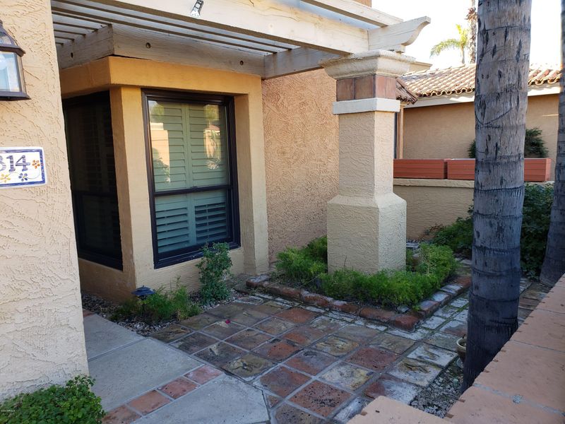 10814 N 9th Pl, Phoenix, AZ 85020