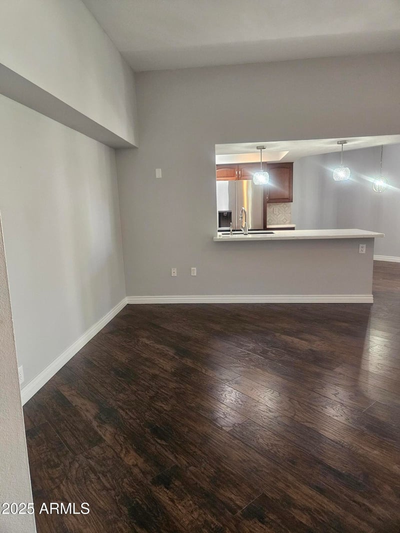 10814 Thunderbird Blvd, Sun City, AZ 85351