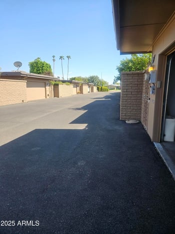 10814 Thunderbird Blvd, Sun City, AZ 85351