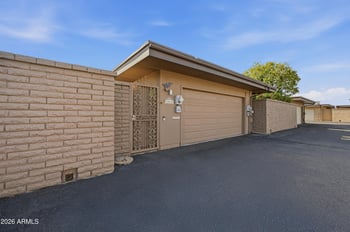 10814 W Thunderbird Blvd, Sun City, AZ 85351