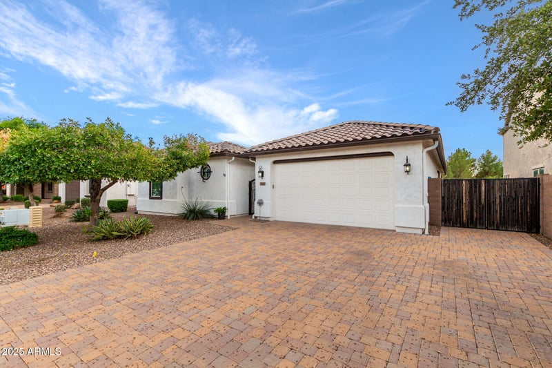 10815 Ramblewood Cir, Mesa, AZ 85212