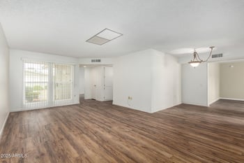 10815 Santa Fe Dr, Sun City, AZ 85351