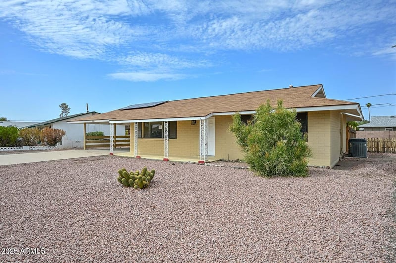 10816 Madison Dr, Sun City, AZ 85351