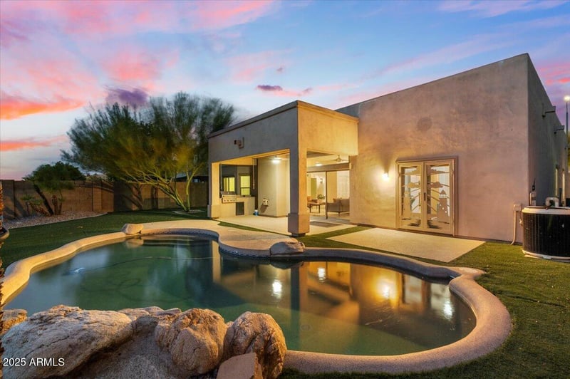 10816 Palm Ln, Avondale, AZ 85392