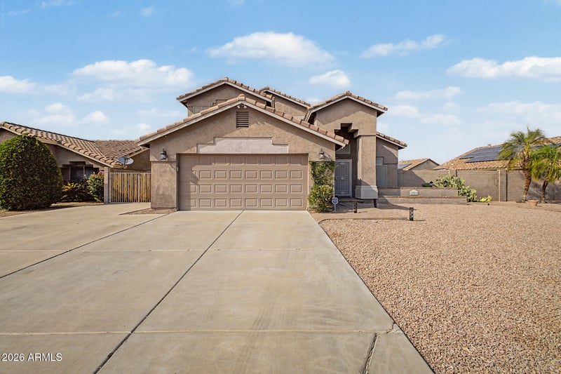 10818 Sands Dr, Sun City, AZ 85373