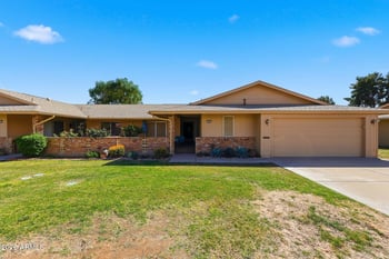 10821 Denham Dr, Sun City, AZ 85351