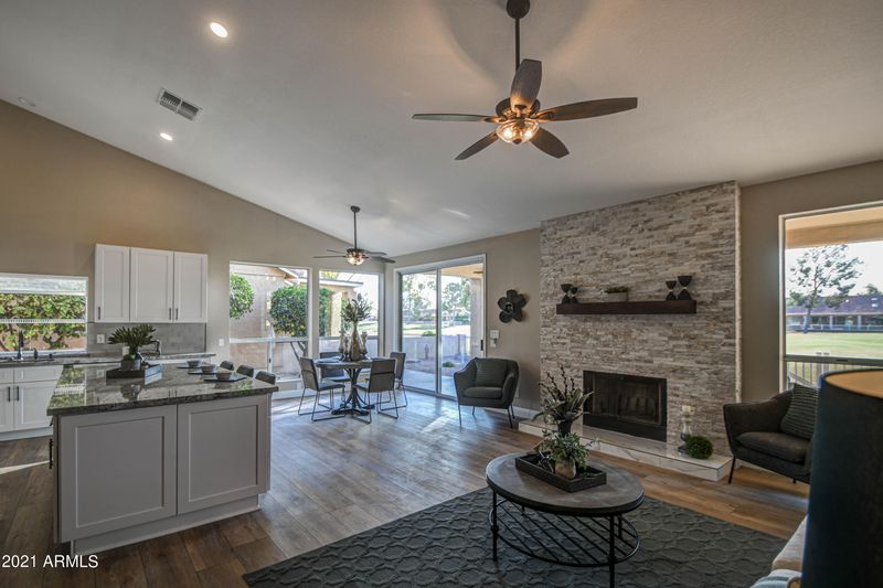 10821 E Regal Dr, Sun Lakes, AZ 85248