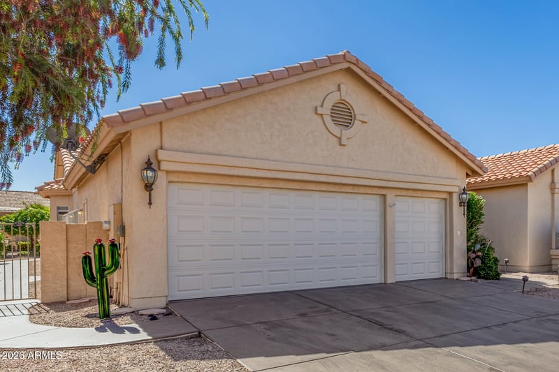 10821 E Silvertree Dr, Sun Lakes, AZ 85248