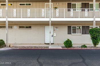 10821 Fairway Ct, Sun City, AZ 85351