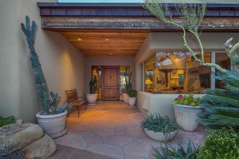 10822 E Prospect Point Dr, Scottsdale, AZ 85262