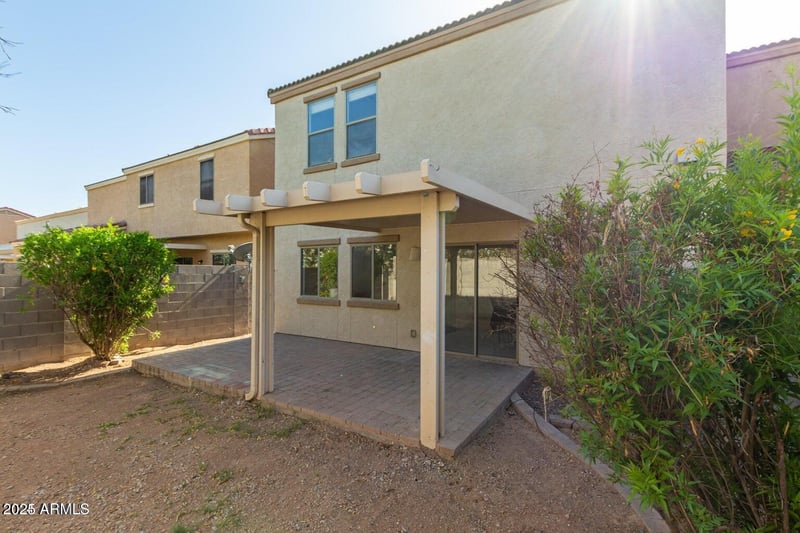 10823 70th Ave, Peoria, AZ 85345