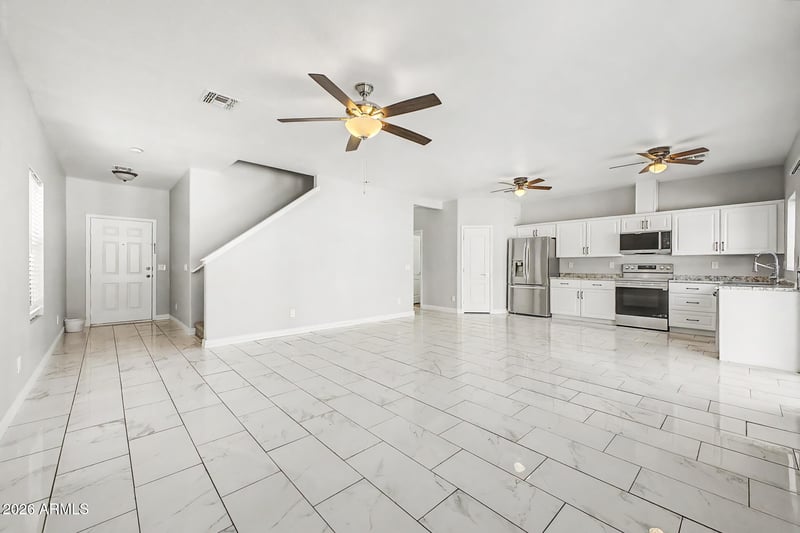 10823 70th Ave, Peoria, AZ 85345