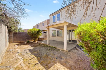 10823 70th Ave, Peoria, AZ 85345
