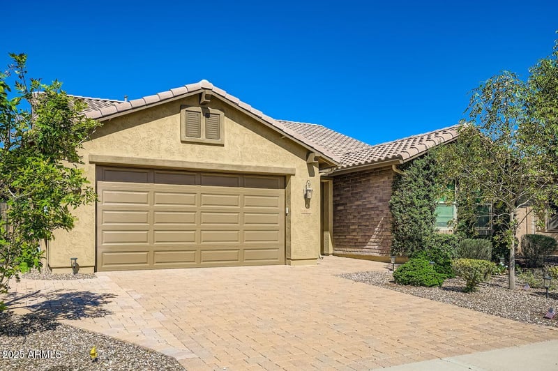 10824 Quintana Ave, Mesa, AZ 85212