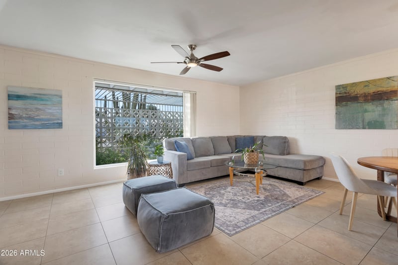 10824 Crosby Dr, Sun City, AZ 85351