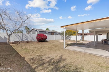 10826 72nd Dr, Peoria, AZ 85345