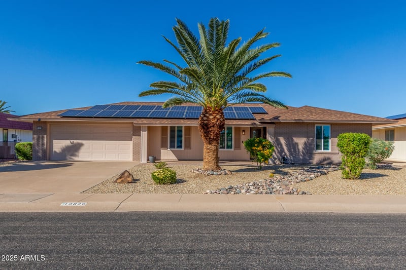 10826 Brookside Dr, Sun City, AZ 85351