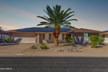 10826 Brookside Dr, Sun City, AZ 85351