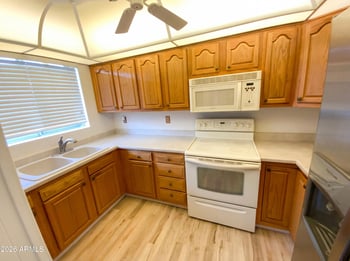 10826 Fairway Ct, Sun City, AZ 85351