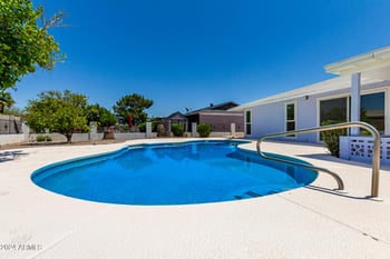 10826 Loma Blanca Dr #., Sun City, AZ 85351