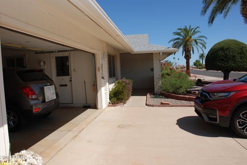 10826 W Meade Dr, Sun City, AZ 85351