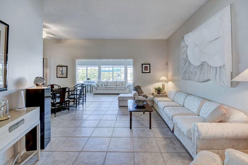 10826 W Willowbrook Dr, Sun City, AZ 85373