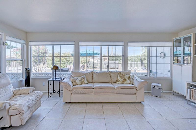 10826 W Willowbrook Dr, Sun City, AZ 85373