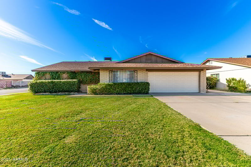 10828 45th Ave, Glendale, AZ 85304