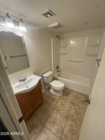 10828 Biltmore Dr #118, Phoenix, AZ 85029