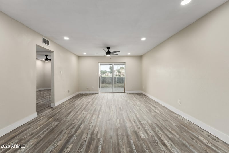 10828 N Biltmore Dr #162, Phoenix, AZ 85029