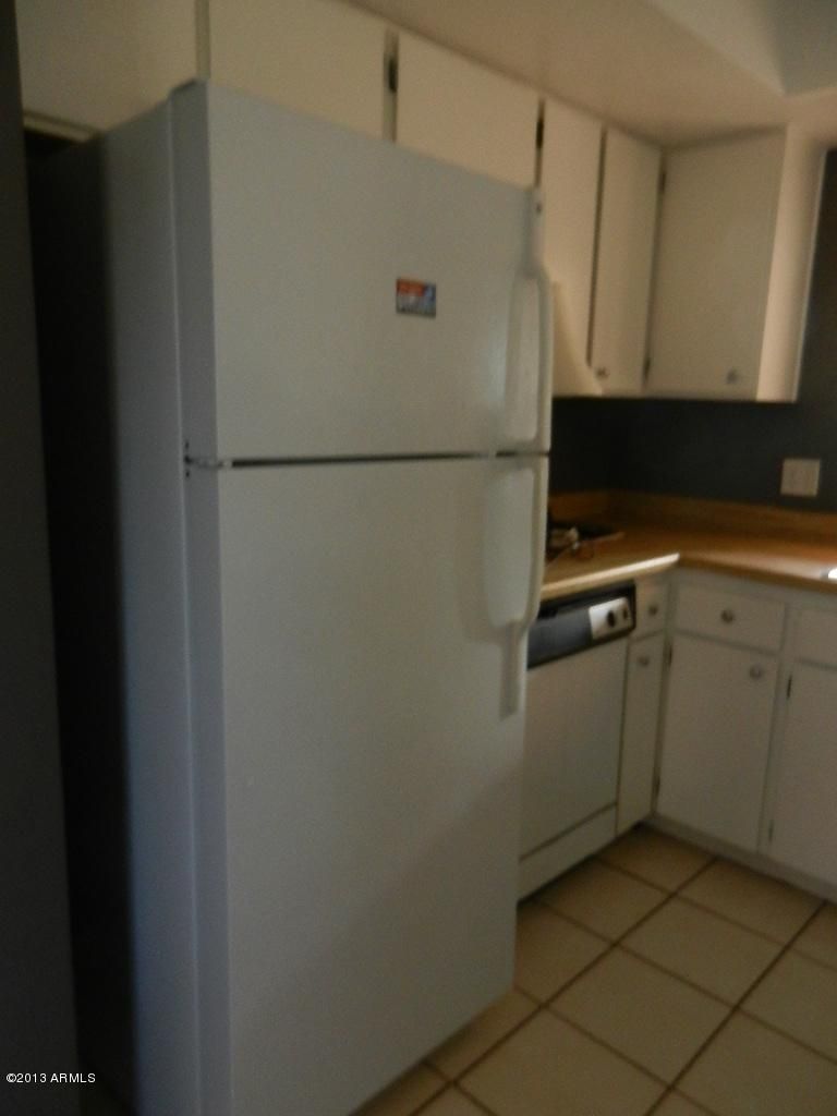 10828 N Biltmore Dr #213, Phoenix, AZ 85029